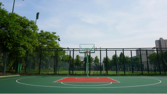 丙烯酸球场使用年限知多少