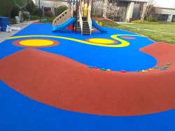 幼儿园适合用什么塑胶跑道？