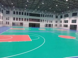 硅 PU 球场老化问题及解决方案