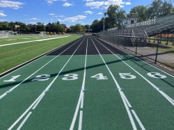 塑胶跑道味道大、迟迟不散？问题出在哪？